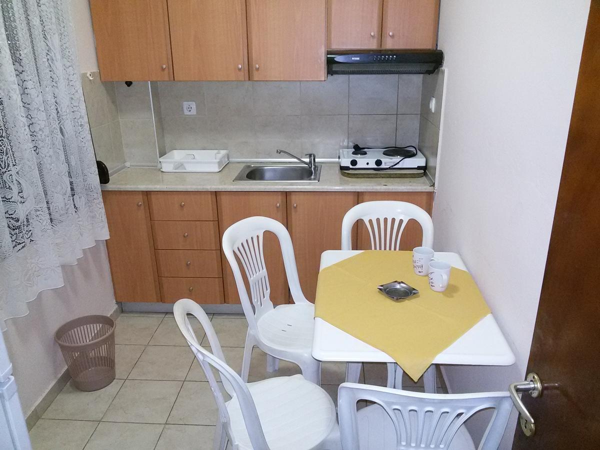 Villa Maria Apartments Полихроно Экстерьер фото